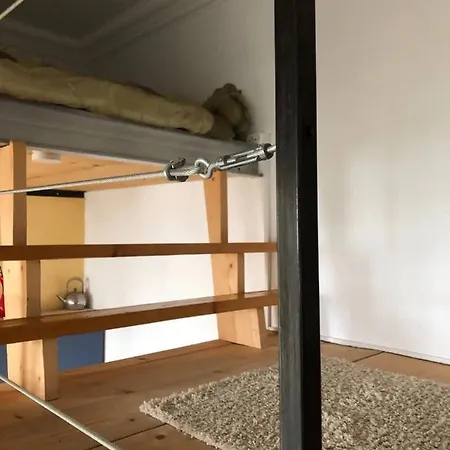 Modernes City-apartment In - Beuys Apartment